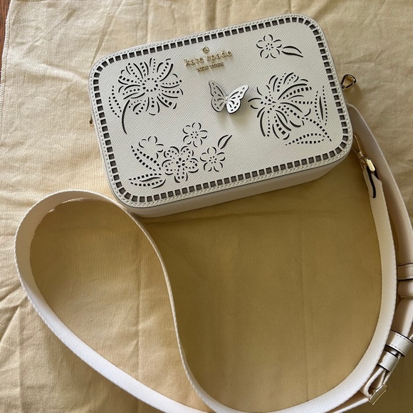 Kate Spade Madison Perforated Camera Crossbody Bag - Picture 1 of 8